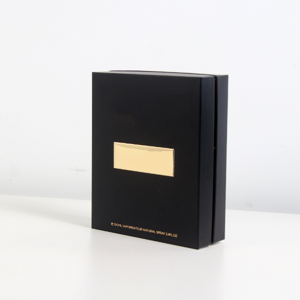 Black and Gold Perfume Gift Set